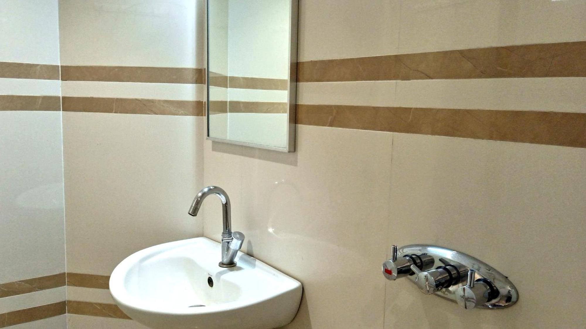 Hotel Ramniwas Jālgaon Zewnętrze zdjęcie